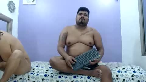 milan and sofia online show from 12-21-25, 02:19