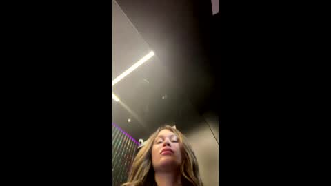 Snapshot of milana5551 chatting on 03-04-26, 10:54 milana online show from 03-04-26, 10:54