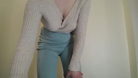 Milana online show from 04-07-26, 10:48