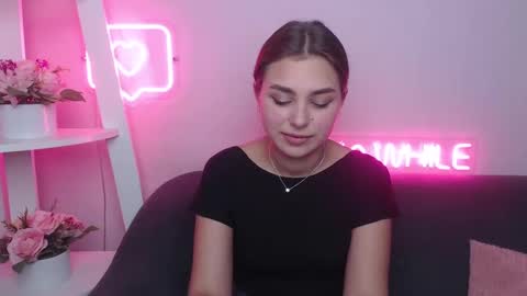 milanaangelas online show from 01-31-25, 11:56