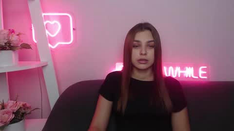 milanaangelas online show from 02-02-25, 05:42