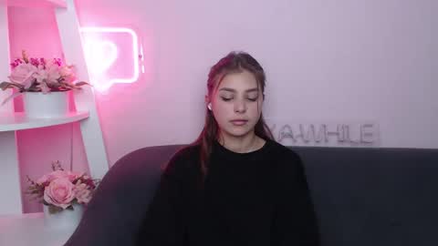 milanaangelas online show from 03-01-25, 11:50