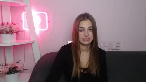 milanaangelas online show from 10-13-25, 08:42