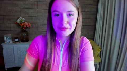 MilanaBalmain online show from 02-11-25, 11:43