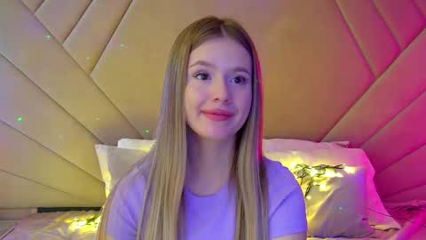 MilanaBalmain online show from 03-08-25, 11:05