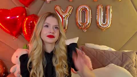 MilanaBalmain online show from 02-14-26, 05:15