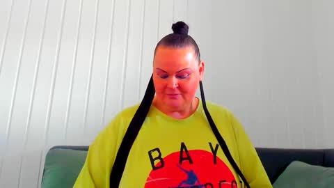 Lana online show from 03-12-26, 01:50