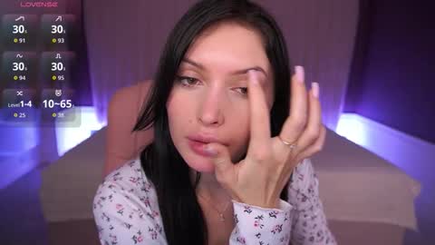 Snapshot of milanamusee chatting on 10-26-25, 02:12 Milana online show from 10-26-25, 02:12