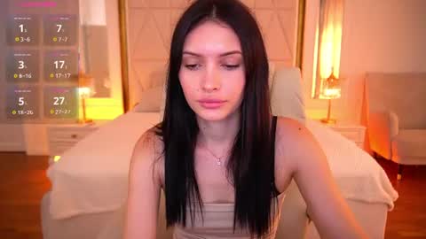 Snapshot of milanamusee chatting on 06-28-26, 06:52 Milana online show from 06-28-26, 06:52