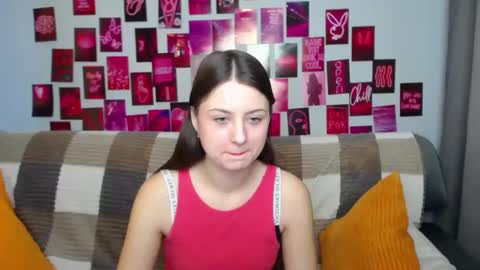 milanaroz online show from 02-21-25, 05:46