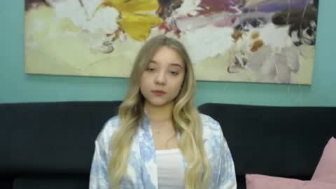 Snapshot of milanasii chatting on 02-22-26, 06:13 Milana online show from 02-22-26, 06:13