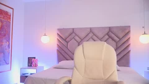 Milan Corleone online show from 05-04-26, 11:39