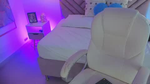 Snapshot of milancorleone chatting on 07-09-26, 11:36 Milan Corleone online show from 07-09-26, 11:36