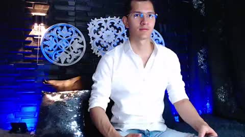 milandavid1 online show from 05-03-26, 05:30