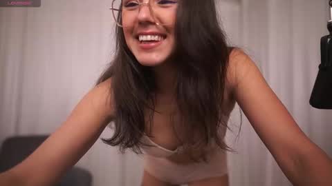 milanianew online show from 10-21-25, 01:28