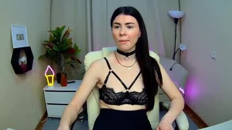milasecretsss online show from 02-26-26, 07:51