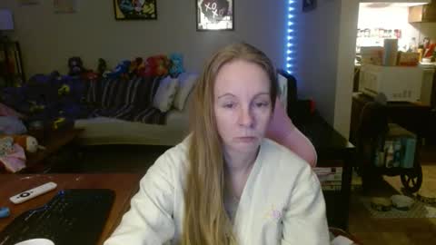 Mila online show from 02-19-26, 01:29