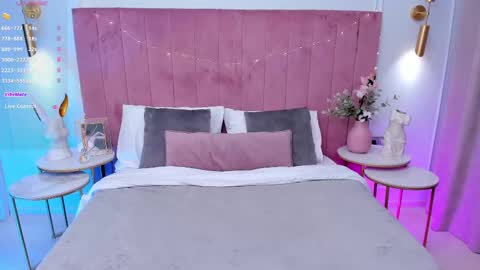 Mia online show from 03-07-25, 05:40