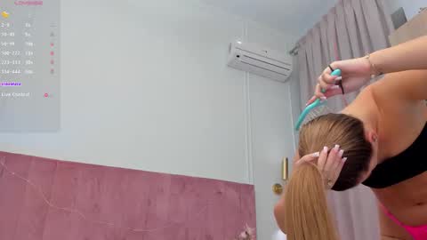 Mia online show from 02-18-26, 05:58