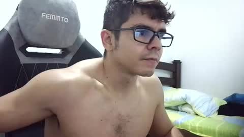 Snapshot of milcaritas3 chatting on 06-15-26, 06:48 milcaritas3 online show from 06-15-26, 06:48