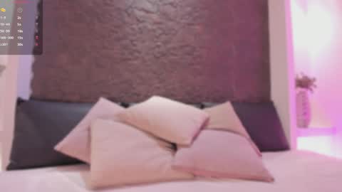 Snapshot of mile_perez chatting on 06-03-26, 08:25 M I L E online show from 06-03-26, 08:25