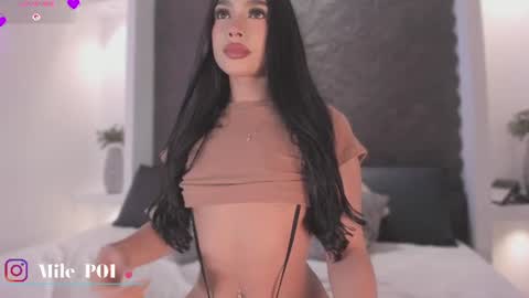 M I L E  online show from 07-13-26, 08:44