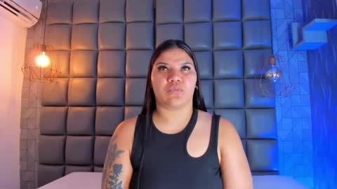 Milena  online show from 03-06-25, 02:09