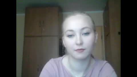 Milena new nonude shy blonde natural online show from 02-14-25, 10:17