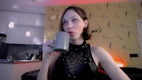 Milena Hardy online show from 12-21-24, 04:30