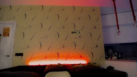 Milena Hardy online show from 12-30-24, 04:53