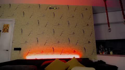 Milena Hardy online show from 01-21-25, 05:05