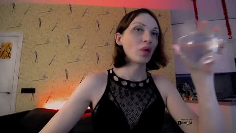 Milena Hardy online show from 01-21-25, 09:13