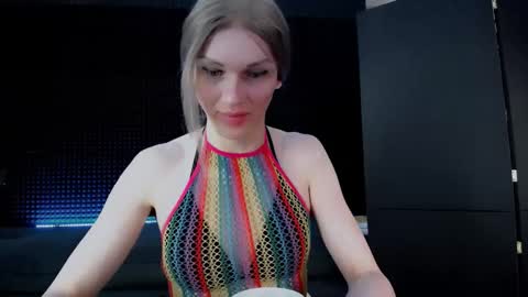 Milena Hardy online show from 09-19-25, 04:14