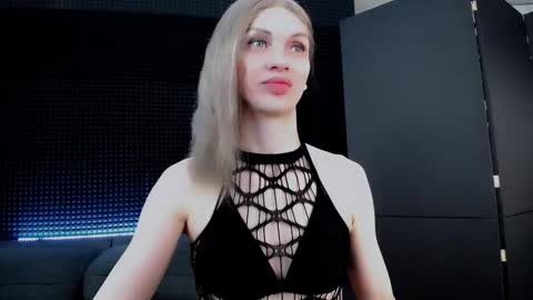 Milena Hardy online show from 09-20-25, 04:13