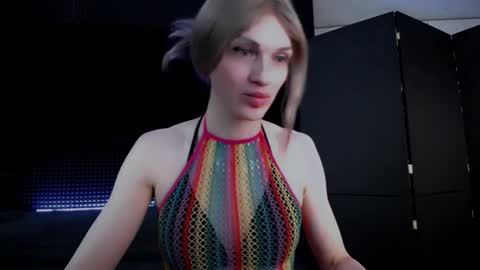 Milena Hardy online show from 10-25-25, 05:26