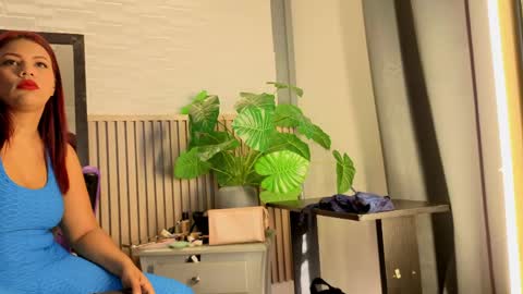 milena_lawson online show from 06-01-26, 12:40