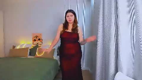 milenafiery online show from 07-09-26, 05:00