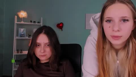 Sweet Miles online show from 02-17-26, 08:37