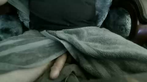 Snapshot of miles_mayhem_667 chatting on 05-31-26, 12:12 miles_mayhem_667 online show from 05-31-26, 12:12