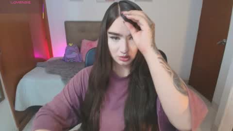 Miley online show from 04-08-26, 01:00