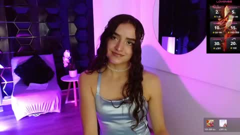 Snapshot of miley_ruby chatting on 06-07-26, 09:51 miley online show from 06-07-26, 09:51