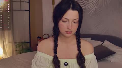 Miley online show from 11-12-25, 05:30