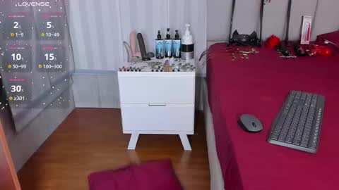 Snapshot of mileyerikson chatting on 01-09-26, 03:20 MILEY online show from 01-09-26, 03:20