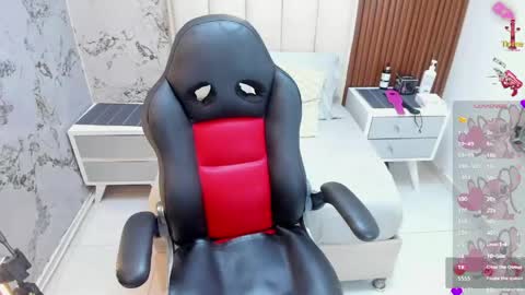 MILEY online show from 04-17-26, 08:01