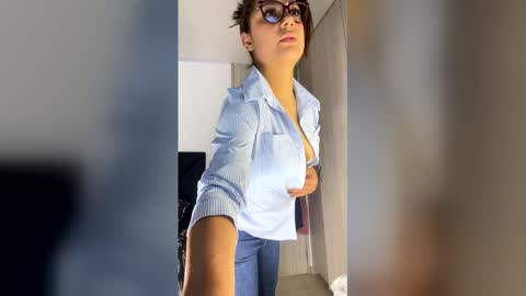 Melissa online show from 06-02-26, 01:13