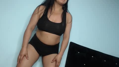 Snapshot of milf_anay_ chatting on 02-26-26, 04:44 Anay velez online show from 02-26-26, 04:44