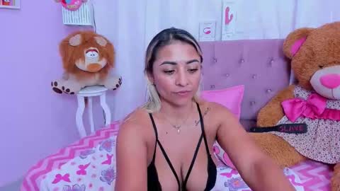 Antonella online show from 05-14-26, 12:45