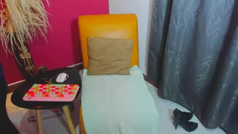 Milf Brend online show from 01-03-25, 07:18