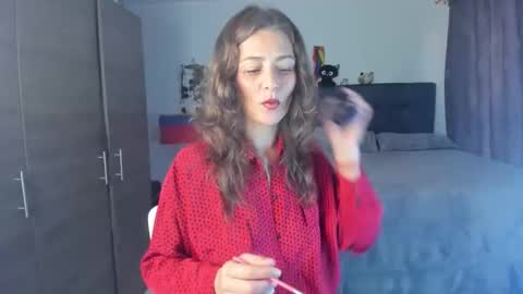 Snapshot of milf_darling chatting on 03-13-26, 10:49 Victoria online show from 03-13-26, 10:49