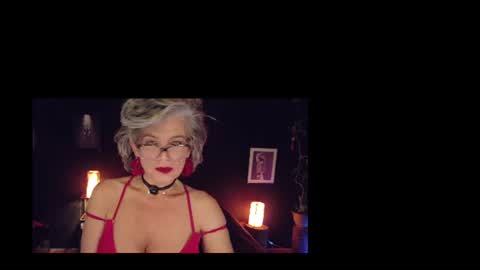 Snapshot of milf_ette chatting on 07-18-26, 02:27 Fabiola online show from 07-18-26, 02:27